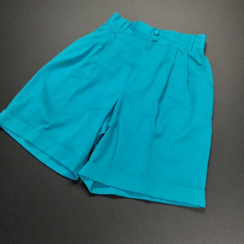 Vintage Women's Sophisticate high waisted Shorts, Size 6 Petite, Teal XS, S‎
